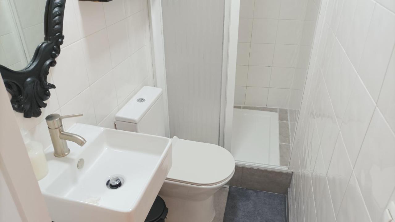 1 Bedroom Apartment - Tv Da Madalena 01 Lizbona Zewnętrze zdjęcie